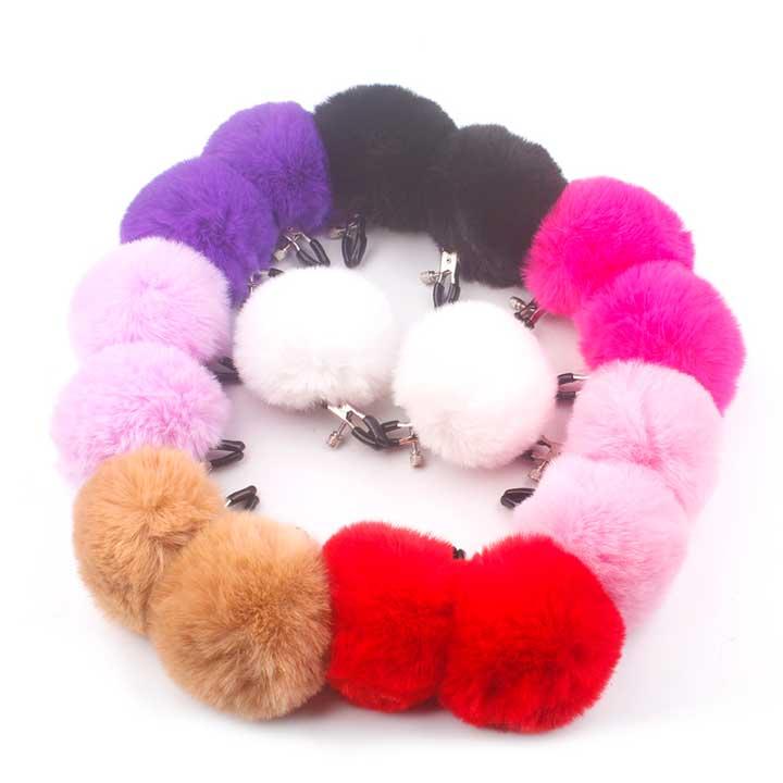 Зажимы для сосков с мехом "Pom Pom Nipple Clamps" - Белый – Садо-мазо — изображение 2